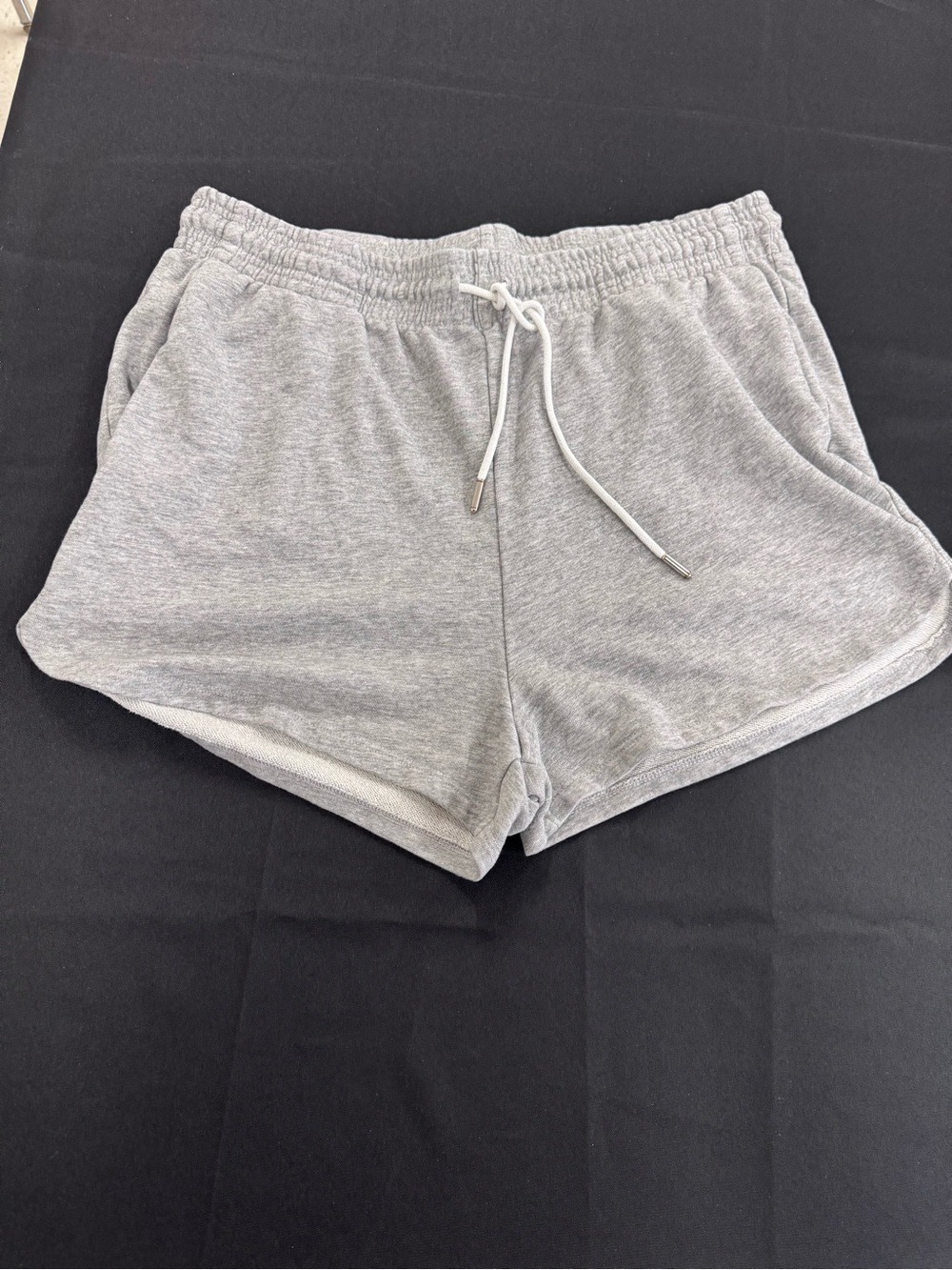Gray Lounge Shorts Size XL | Drawstring Casual Active Shorts - Picture 4 of 8